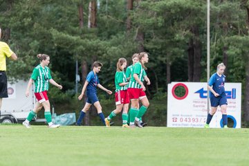 Bild 305 - F SV Boostedt - SV Fortuna St. Juergen : Ergebnis: 2:1